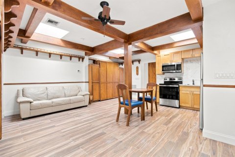 Immobilier commercial à louer à Fort Lauderdale, Floride: 3 pièces, 53.88 m2 № 2350824 - photo 10