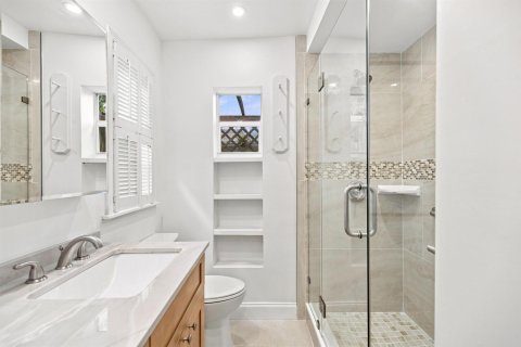 Immobilier commercial à louer à Fort Lauderdale, Floride: 3 pièces, 53.88 m2 № 2350824 - photo 24