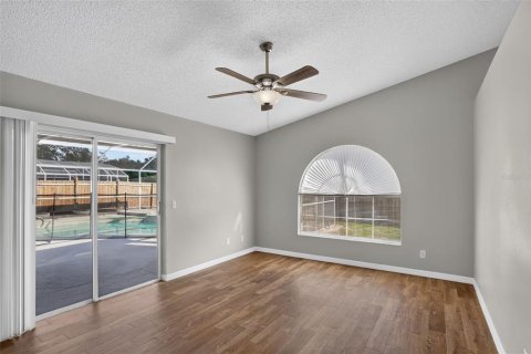 Villa ou maison à vendre à Kissimmee, Floride: 3 chambres, 153.94 m2 № 2424182 - photo 24