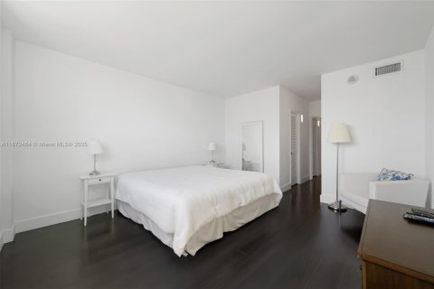 Купить кондоминиум в Санни-Айлс-Бич, Флорида 1 спальня, 93.37м2, № 1979928 - фото 11