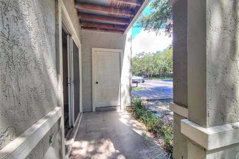 Condo in Gainesville, Florida, 1 bedroom № 2370682 - photo 19