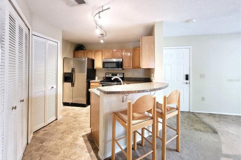 Condo in Gainesville, Florida, 1 bedroom № 2370682 - photo 9