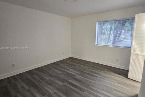 Copropriété à louer à Miami, Floride: 3 chambres, 110.55 m2 № 2051495 - photo 30