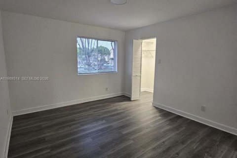 Copropriété à louer à Miami, Floride: 3 chambres, 110.55 m2 № 2051495 - photo 29