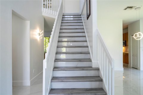 Купить виллу или дом в Орландо, Флорида 14 комнат, 225.75м2, № 2227299 - фото 7