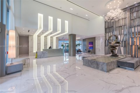 Copropriété à louer à North Miami Beach, Floride: 2 chambres, 135.54 m2 № 2170129 - photo 10