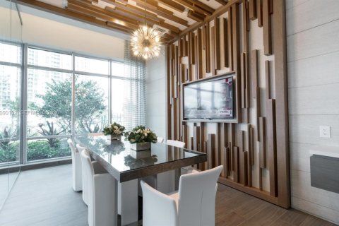 Copropriété à louer à North Miami Beach, Floride: 2 chambres, 135.54 m2 № 2170129 - photo 15
