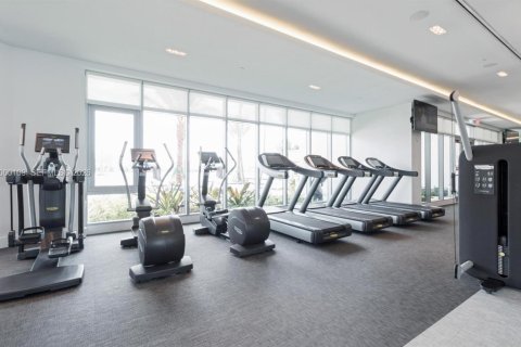 Copropriété à louer à North Miami Beach, Floride: 2 chambres, 135.54 m2 № 2170129 - photo 25