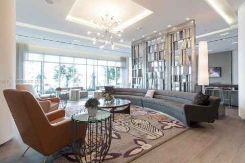 Copropriété à louer à North Miami Beach, Floride: 2 chambres, 135.54 m2 № 2170129 - photo 22