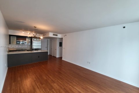 Снять в аренду кондоминиум в Майами, Флорида 1 спальня, 68.56м2, № 2044726 - фото 7