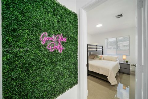 Immobilier commercial à vendre à Miami, Floride: 147.53 m2 № 2004610 - photo 24