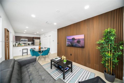 Immobilier commercial à vendre à Miami, Floride: 147.53 m2 № 2004610 - photo 9