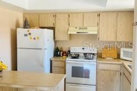 Copropriété à louer à Tampa, Floride: 2 chambres, 87.61 m2 № 1816173 - photo 2