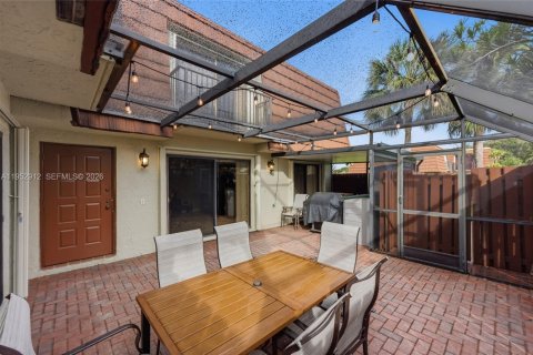 Townhouse in Davie, Florida 3 bedrooms, 153.66 sq.m. № 2026582 - photo 3