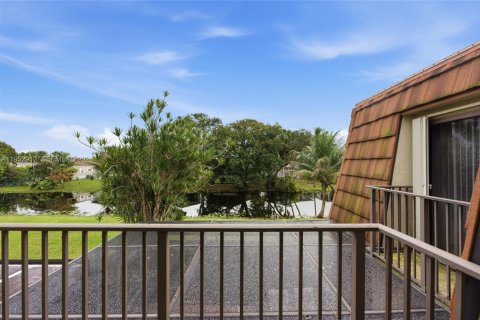 Townhouse in Davie, Florida 3 bedrooms, 153.66 sq.m. № 2026582 - photo 29