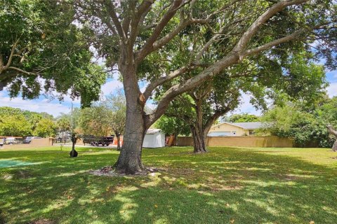 Casa en venta en Davie, Florida, 4 dormitorios, 216.09 m2 № 1889961 - foto 5