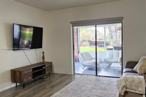 Casa en venta en Davie, Florida, 4 dormitorios, 216.09 m2 № 1889961 - foto 13