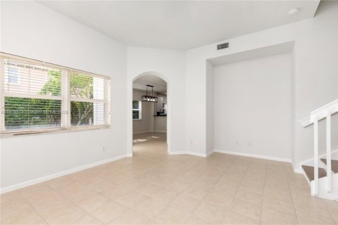 Casa en venta en Coral Springs, Florida, 3 dormitorios, 171.5 m2 № 1801072 - foto 7