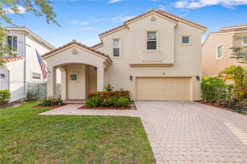 Casa en venta en Coral Springs, Florida, 3 dormitorios, 171.5 m2 № 1801072 - foto 1