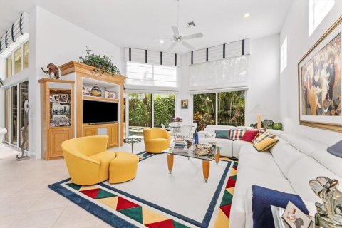 House in Boca Raton, Florida 3 bedrooms, 286.7 sq.m. № 2188448 - photo 19