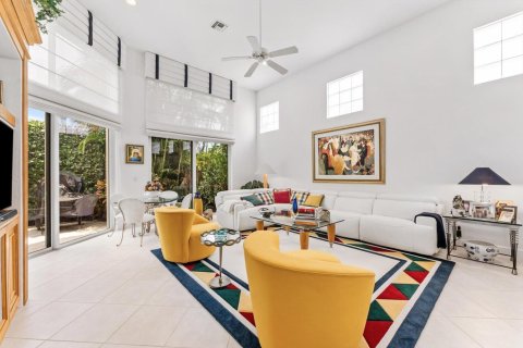 House in Boca Raton, Florida 3 bedrooms, 286.7 sq.m. № 2188448 - photo 21