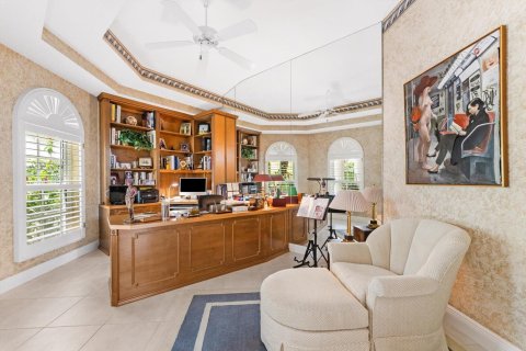 House in Boca Raton, Florida 3 bedrooms, 286.7 sq.m. № 2188448 - photo 7