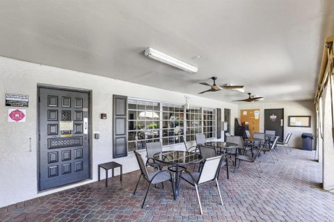 Condominio en venta en Margate, Florida, 1 dormitorio, 63.17 m2 № 2178788 - foto 20