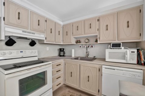 Condominio en venta en Margate, Florida, 1 dormitorio, 63.17 m2 № 2178788 - foto 11