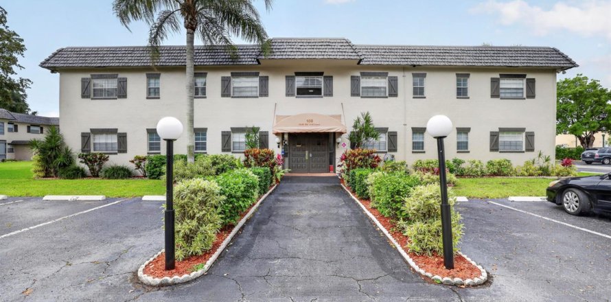 Estudio en el Condominio en Margate, Florida № 2178788