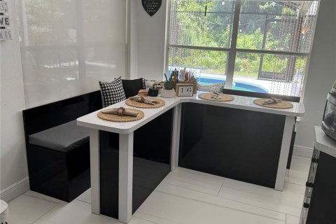 Купить виллу или дом в Киссимми, Флорида 6 комнат, 184.04м2, № 2097965 - фото 8