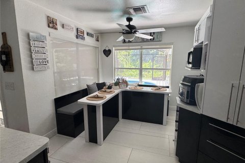 Купить виллу или дом в Киссимми, Флорида 6 комнат, 184.04м2, № 2097965 - фото 9