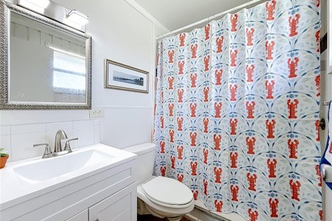 Condo in Clermont, Florida, 2 bedrooms № 2226312 - photo 18
