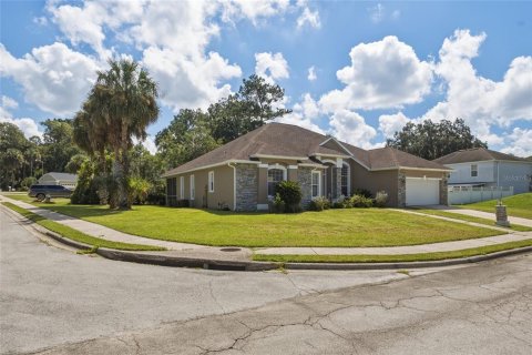 Villa ou maison à louer à Ocala, Floride: 3 chambres, 231.51 m2 № 2380393 - photo 3