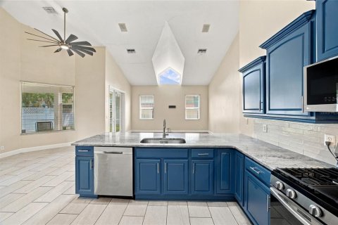 Villa ou maison à louer à Ocala, Floride: 3 chambres, 231.51 m2 № 2380393 - photo 22