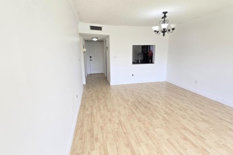 Copropriété à vendre à Coconut Creek, Floride: 1 chambre, 69.21 m2 № 2254522 - photo 12