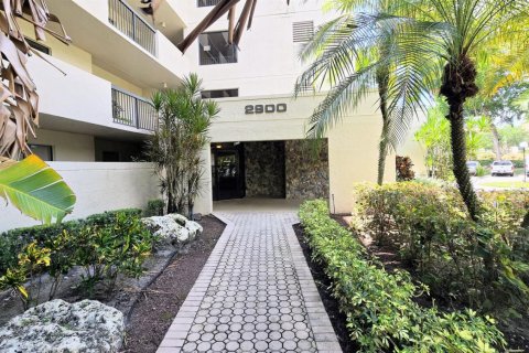 Copropriété à vendre à Coconut Creek, Floride: 1 chambre, 69.21 m2 № 2254522 - photo 2
