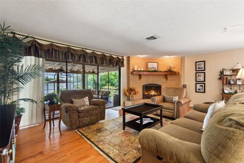 House in Winter Haven, Florida 4 bedrooms, 251.77 sq.m. № 1873332 - photo 26