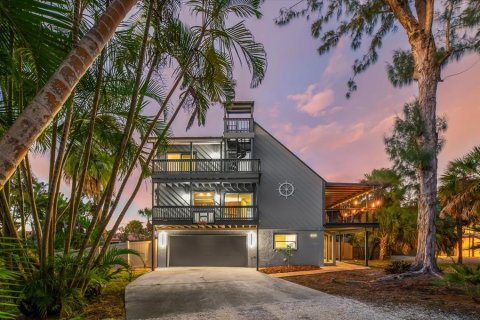 Casa en Sarasota, Florida 3 dormitorios, 193.42 m2 № 2381299