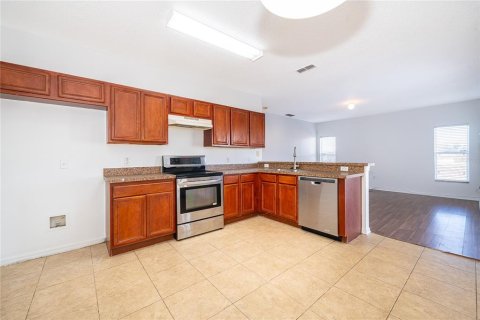 Casa en venta en Kissimmee, Florida, 3 dormitorios, 152.36 m2 № 2143100 - foto 12