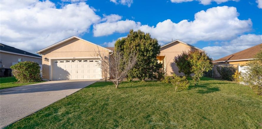 Casa en Kissimmee, Florida 3 dormitorios, 152.36 m2 № 2143100