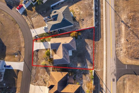 Casa en venta en Kissimmee, Florida, 3 dormitorios, 152.36 m2 № 2143100 - foto 24