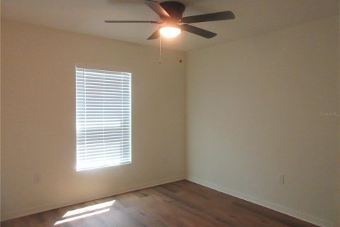 Villa ou maison à louer à Ocala, Floride: 4 chambres, 168.71 m2 № 2143673 - photo 12