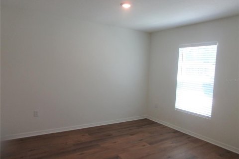Villa ou maison à louer à Ocala, Floride: 4 chambres, 168.71 m2 № 2143673 - photo 4