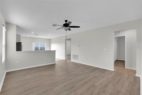 Casa en alquiler en Clermont, Florida, 3 dormitorios, 116.69 m2 № 2203857 - foto 2