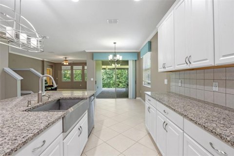 Casa en venta en Orlando, Florida, 4 dormitorios, 314.38 m2 № 1888499 - foto 19