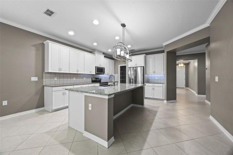 Casa en venta en Orlando, Florida, 4 dormitorios, 314.38 m2 № 1888499 - foto 16
