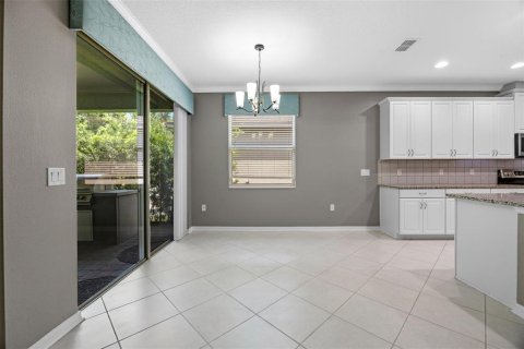 Casa en venta en Orlando, Florida, 4 dormitorios, 314.38 m2 № 1888499 - foto 13