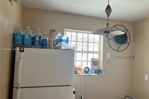 Commercial property in Miami Gardens, Florida 240.62 sq.m. № 1993972 - photo 19