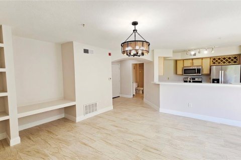 Copropriété à louer à Orlando, Floride: 1 chambre, 78.22 m2 № 2416294 - photo 5