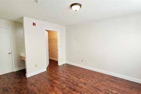 Copropriété à louer à Orlando, Floride: 1 chambre, 78.22 m2 № 2416294 - photo 9